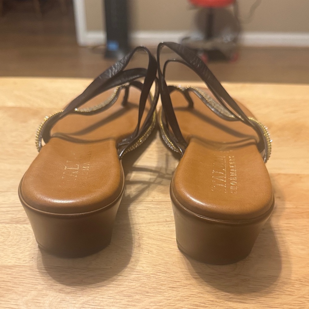 Italian Shoemakers Brown and Black Sandals - Picture 3 of 4